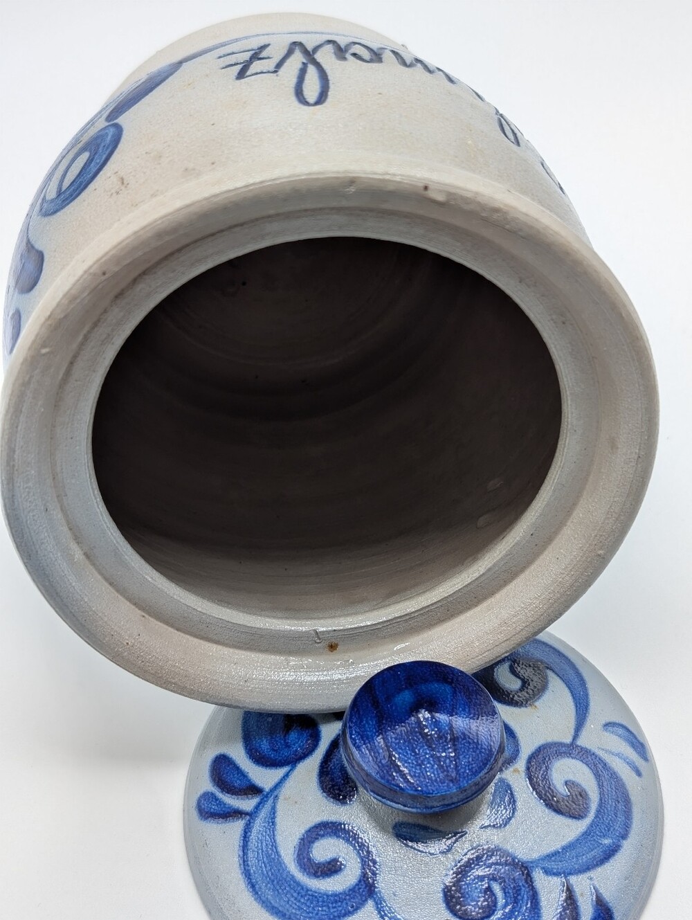 German Salt Glazed Stoneware Crock - Picture 9 of 9